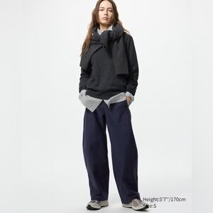 NWOT Uniqlo barrel pants
